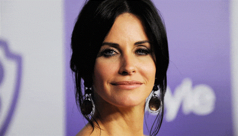 160608133913-courteney-cox-head-super-169