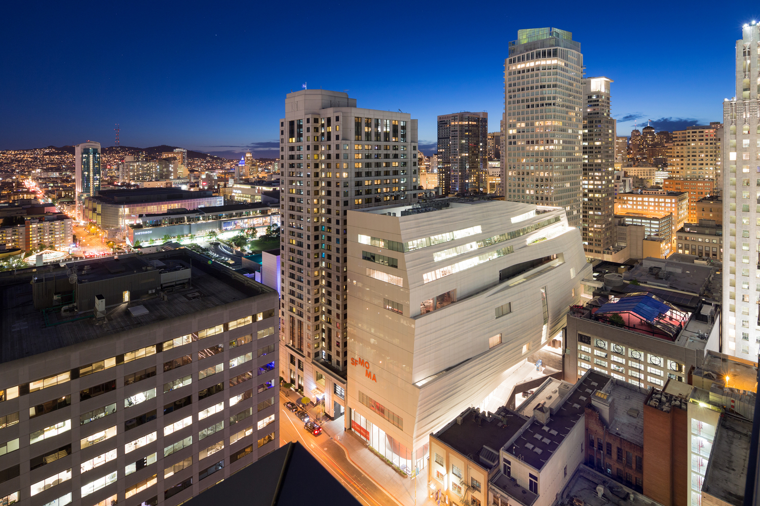 5._Snøhetta_expansion_of_the_new_SFMOMA__photo_©_Iwan_Baan__courtesy_SFMOMA