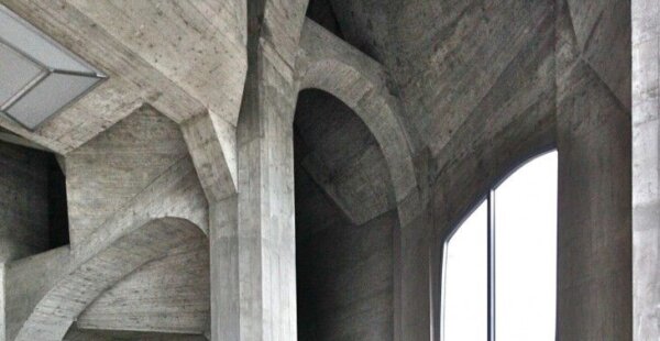 אייקונים: The Goetheanum של רודולף שטיינר