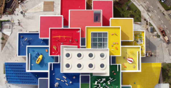 בית המותג לגו LEGO house בקופנהגן / Bjarke Ingels Group