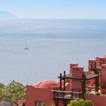 מלון בהשראה מורית: The Ritz-Carlton Abama, ב-Tenerife